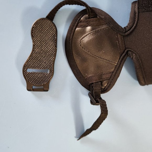 CAMERA WRIST STRAP WITH VELCRO CLOSURE - Picture 4 of 4